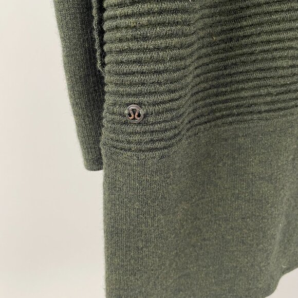 Lululemon Merino Wool Sit In Lotus Wrap II, Heathered Dark Olive, Size 4 - Picture 8 of 9